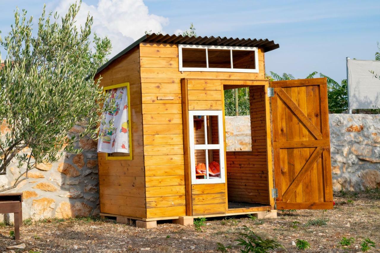Kuca Za Odmor Dijana Villa Gornje Selo Bagian luar foto
