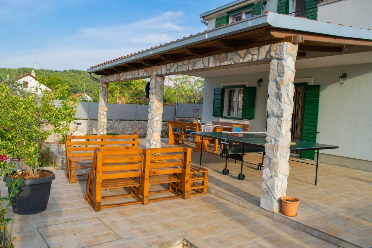 Kuca Za Odmor Dijana Villa Gornje Selo Bagian luar foto